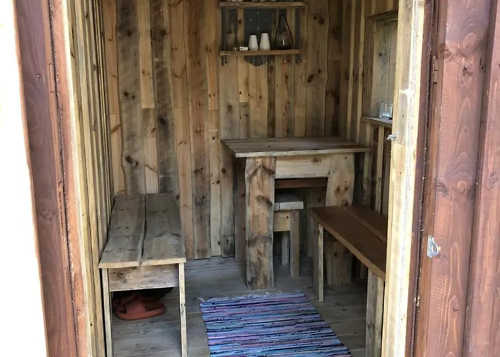 Maennimarise Kemping *